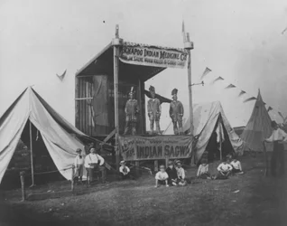 Compañía de Medicina India Kickapoo, 1892